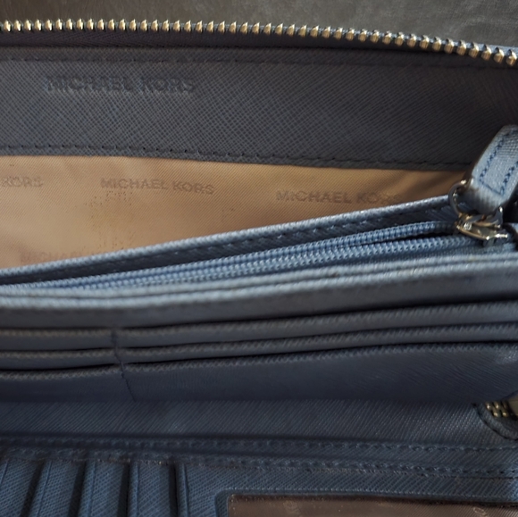 Michael Kors wallet. Blue in color. Zippered. - Picture 2 of 4